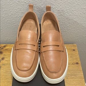 Vionic Uptown Loafer, size 8